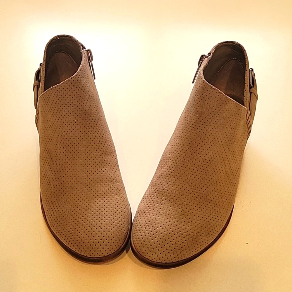 Vince Camuto Parveen bootie